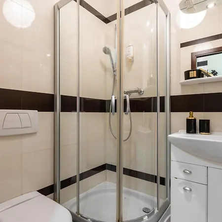 Urban - Great Location - Center - Konstytucji Apartmán